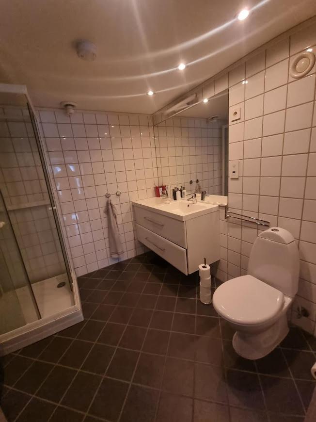 Private Guest Room In Cozy Apartment Τρόντχαϊμ Εξωτερικό φωτογραφία