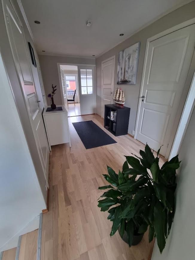 Private Guest Room In Cozy Apartment Τρόντχαϊμ Εξωτερικό φωτογραφία